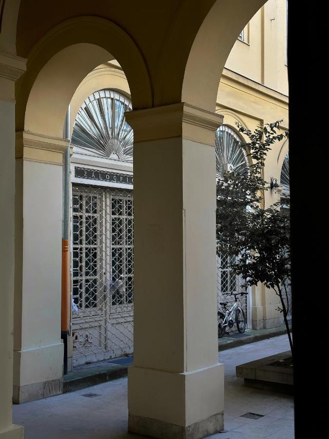 شقة بودابست  في Old Town Apart المظهر الخارجي الصورة